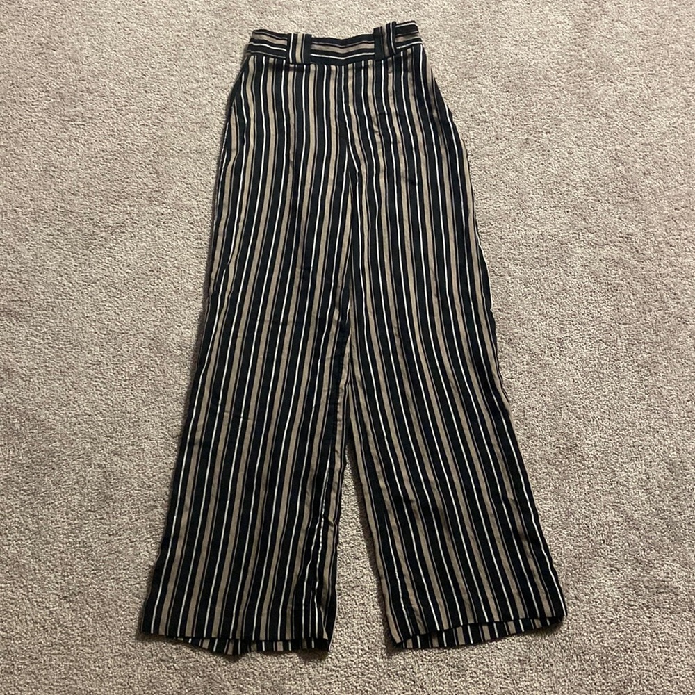 H&M Straight Legged Stripe Pants